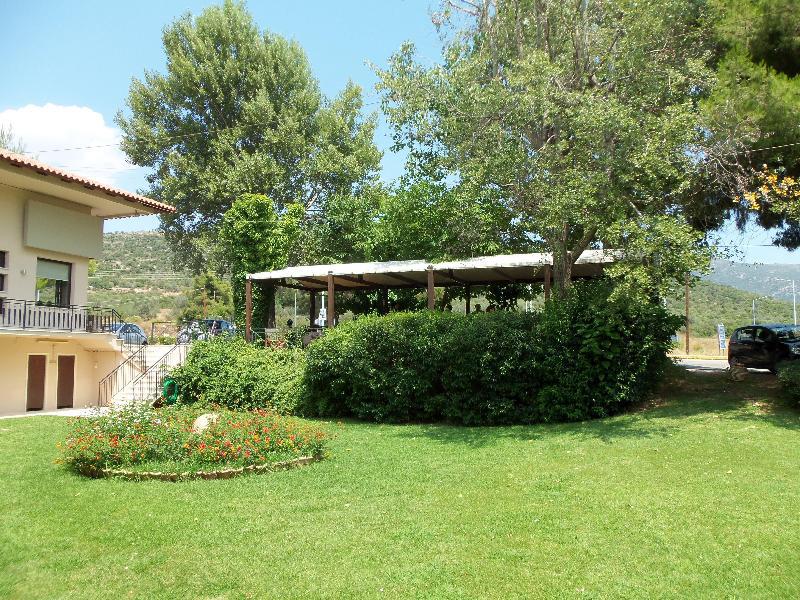 Avaton Hotel Ligourio Esterno foto